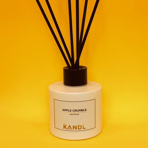 APPLE CRUMBLE REED DIFFUSER 100ml
