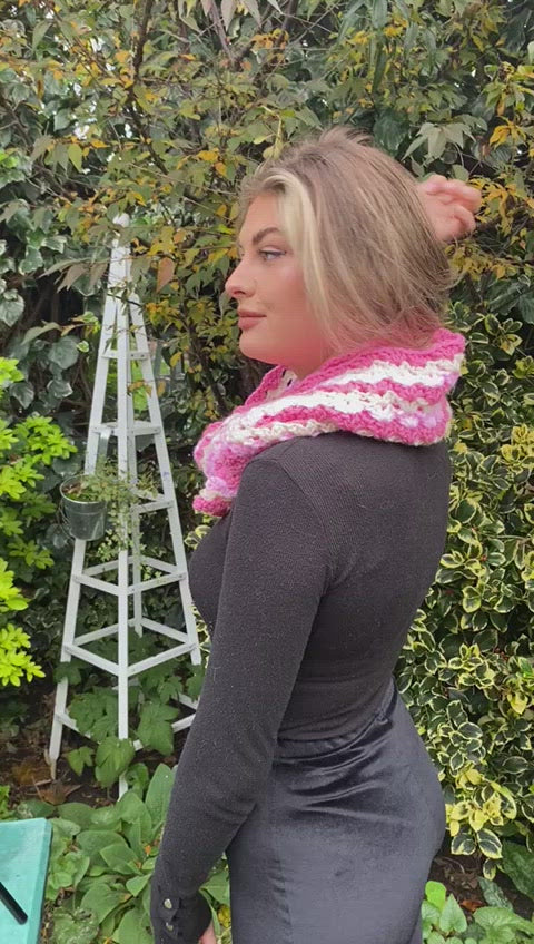 Super warm and chunky infinity scarf in 'raspberry ripple'. Handmade & unique.